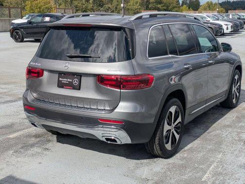 2026 Mercedes-Benz GLB 250 4MATIC