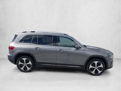 2026 Mercedes-Benz GLB 250 4MATIC