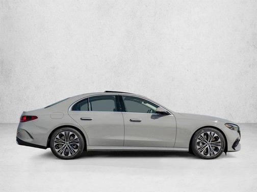 MANUFAKTUR Alpine Grey 2026 Mercedes-Benz E-Class 4MATIC