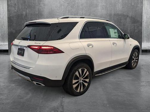 2025 Mercedes-Benz GLE 450e 4MATIC
