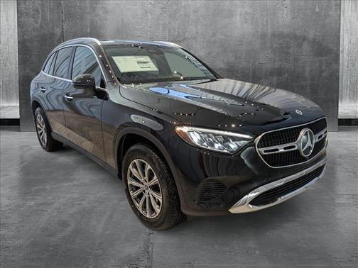 2025 Mercedes-Benz GLC 300 4MATIC