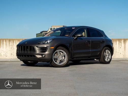 Agate Gray Metallic 2015 Porsche Macan Macan S