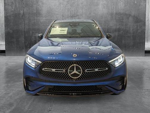 2025 Mercedes-Benz GLC 300 4MATIC