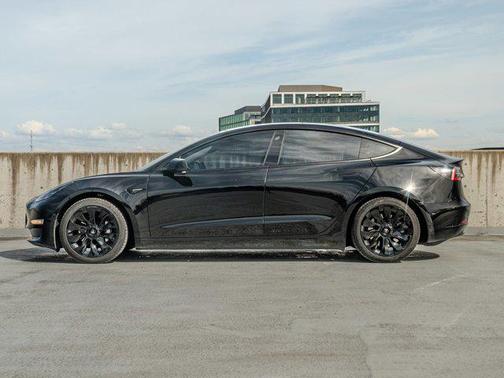 Black 2021 Tesla Model 3 Long Range