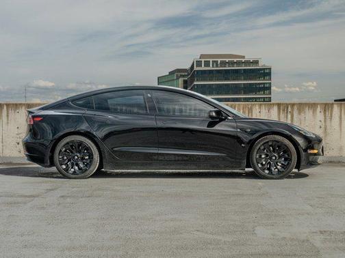 Black 2021 Tesla Model 3 Long Range