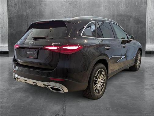 2025 Mercedes-Benz GLC 300 4MATIC