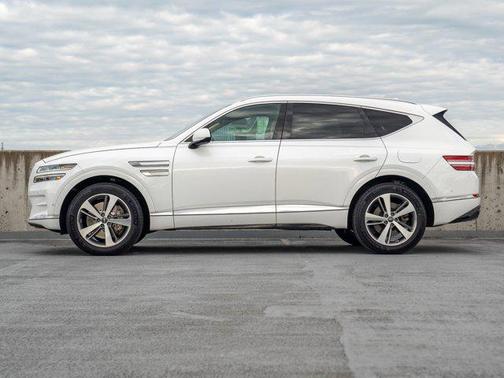 Uyuni White 2021 Genesis GV80 3.5T