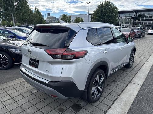 Brilliant Silver Metallic 2021 Nissan Rogue SL