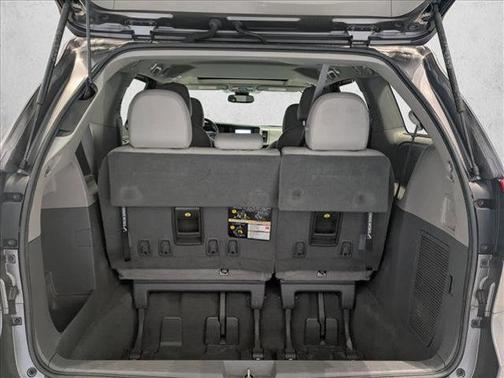 2019 Toyota Sienna XLE