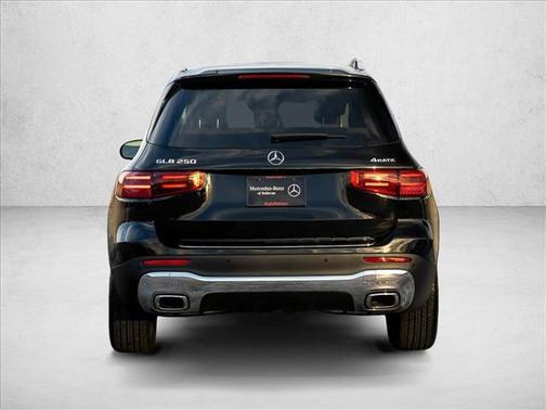 2026 Mercedes-Benz GLB 250 4MATIC