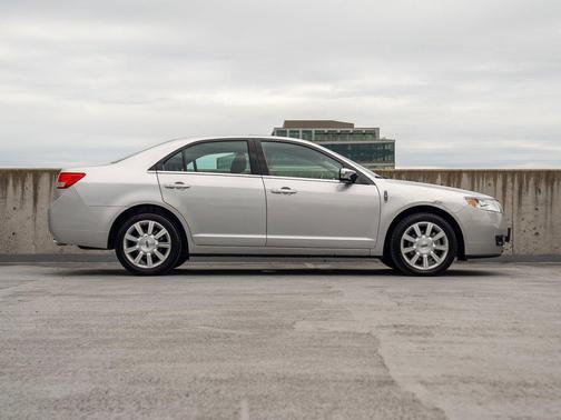 Brilliant Silver M 2010 Lincoln MKZ Base