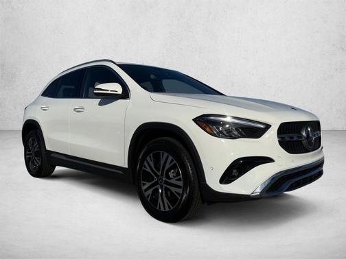 Polar White 2026 Mercedes-Benz GLA 250 4MATIC