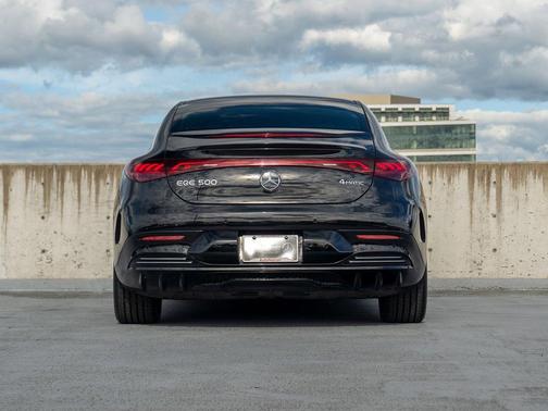 Obsidian Black Metallic 2023 Mercedes-Benz EQE 500 4MATIC+