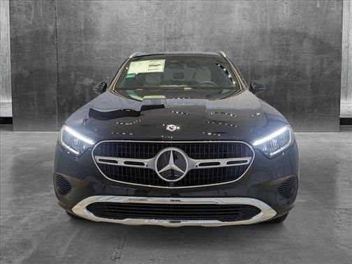 2025 Mercedes-Benz GLC 350e Base