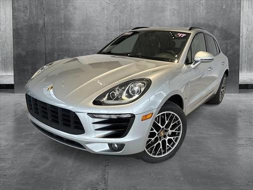 2017 Porsche Macan Base