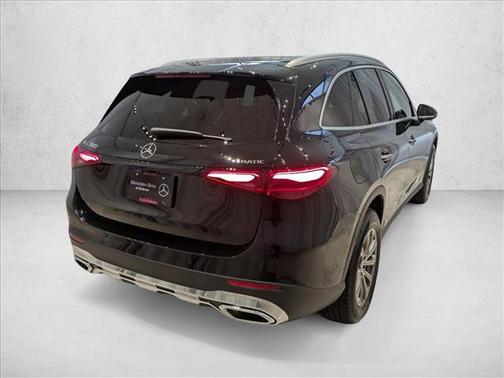 2025 Mercedes-Benz GLC 300 4MATIC
