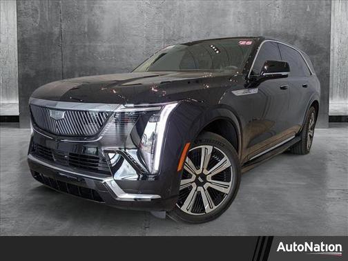2025 Cadillac Escalade IQ Luxury 2