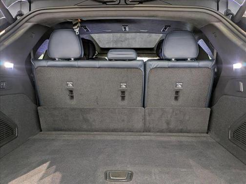 2025 Cadillac Escalade IQ Luxury 2