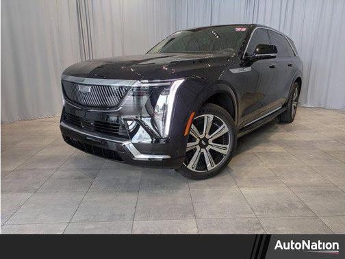 2025 Cadillac Escalade IQ Luxury 2