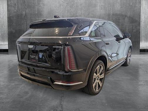 2025 Cadillac Escalade IQ Luxury 2