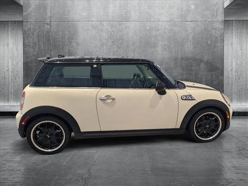 2011 MINI Cooper S Base