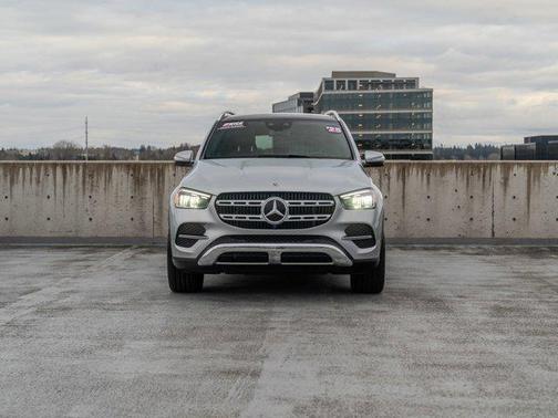 2025 Mercedes-Benz GLE 450e 4MATIC