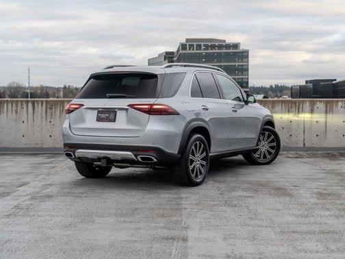 2025 Mercedes-Benz GLE 450e 4MATIC