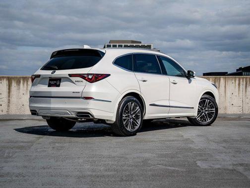 Platinum White Pea 2025 Acura MDX Advance Package