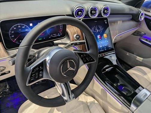 2025 Mercedes-Benz GLC 350e Base