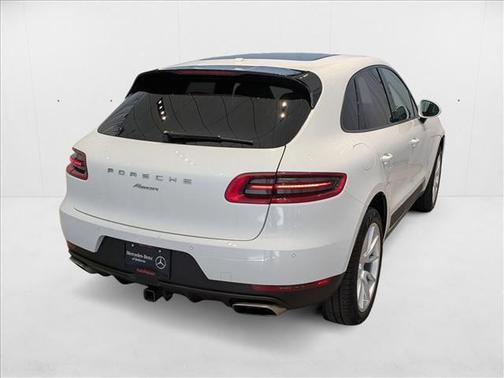 2018 Porsche Macan Sport Edition