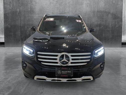 2025 Mercedes-Benz GLB 250 4MATIC