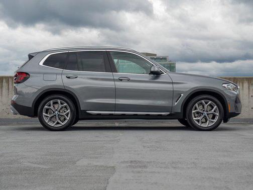Skyscraper Grey Metallic 2024 BMW X3 xDrive30i