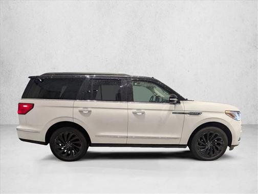 2021 Lincoln Navigator Black Label