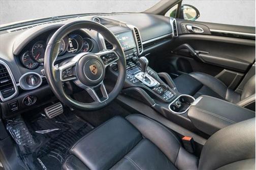 2017 Porsche Cayenne S