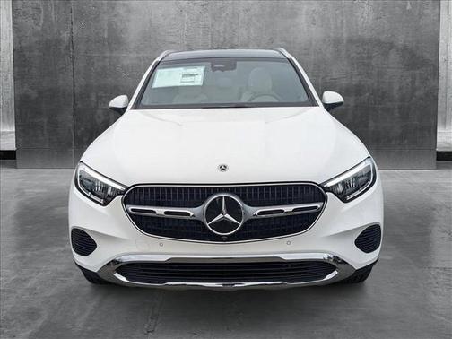 2025 Mercedes-Benz GLC 300 4MATIC