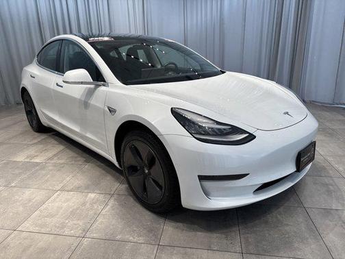2020 Tesla Model 3 Standard Range Plus