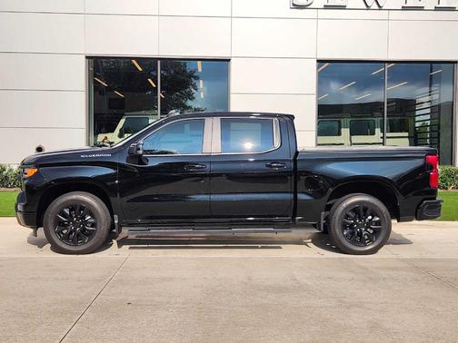 Black 2024 Chevrolet Silverado 1500 Custom