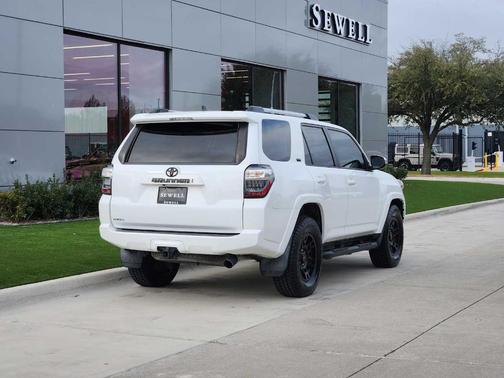 2020 Toyota 4Runner SR5