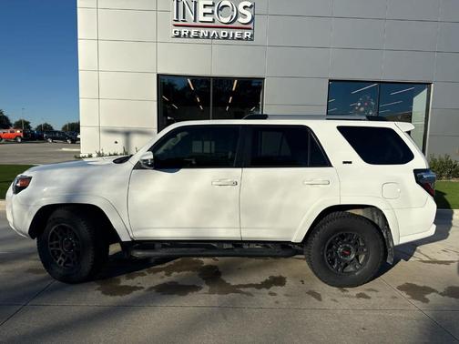 2020 Toyota 4Runner SR5