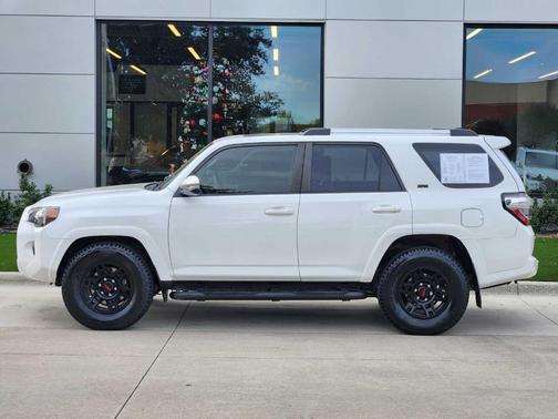 2020 Toyota 4Runner SR5