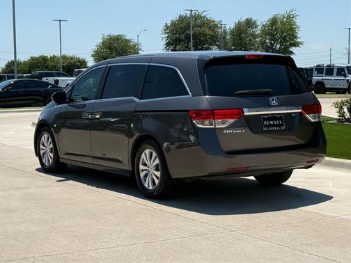 Silver 2014 Honda Odyssey EX-L