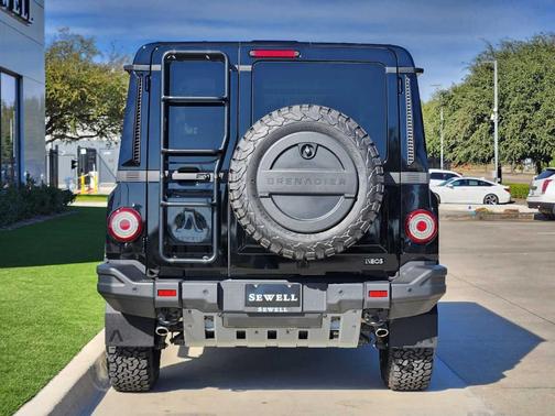 2024 INEOS Grenadier BASE