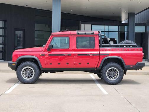 2025 INEOS Grenadier Quartermaster FIELDMASTER EDITION