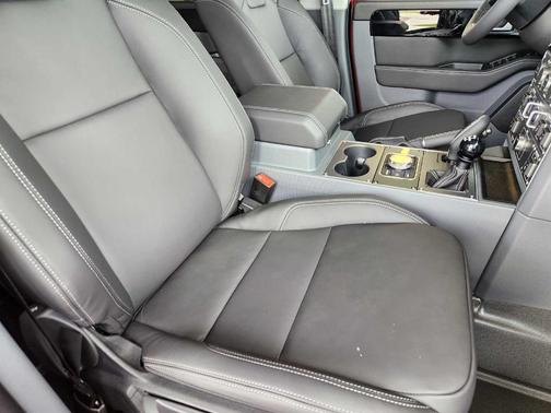 2025 INEOS Grenadier Quartermaster FIELDMASTER EDITION