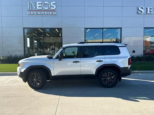 2024 Toyota Land Cruiser 