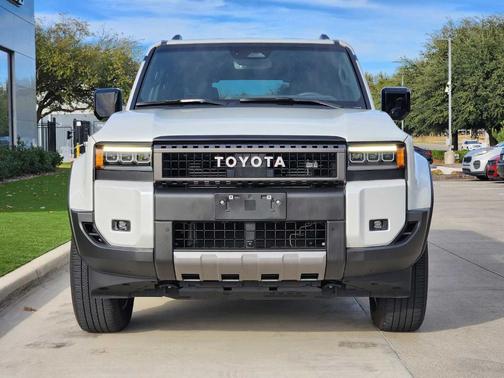 2024 Toyota Land Cruiser 