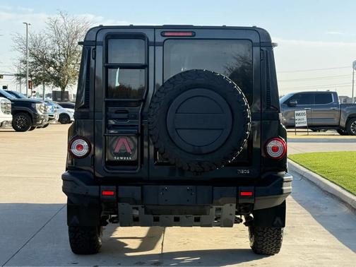 2024 INEOS Grenadier BASE