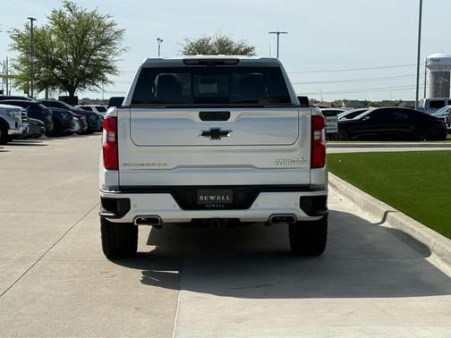 2022 Chevrolet Silverado 1500 High Country