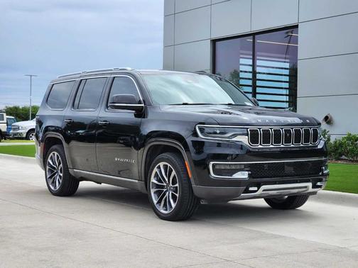 2022 Jeep Wagoneer Series III