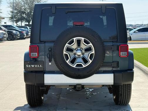 2014 Jeep Wrangler Sahara